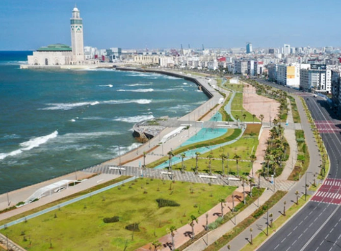 The Corniche: Where Casa Chills
